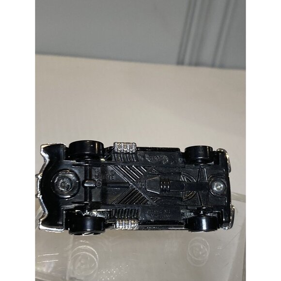 Hot Wheels 1958 Corvette Coupe "Heavy Metal" 1994 - Picture 7 of 9